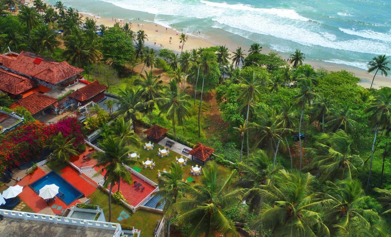 Getaway Beach Resort Kovalam Esterno foto
