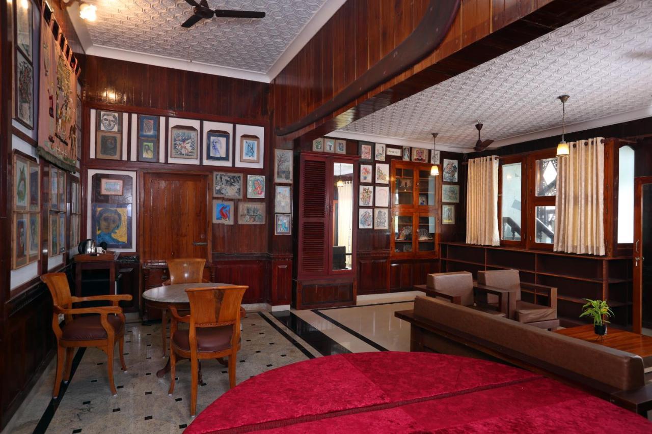 Getaway Beach Resort Kovalam Esterno foto