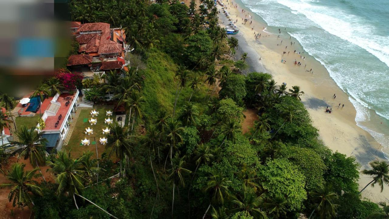 Getaway Beach Resort Kovalam Esterno foto
