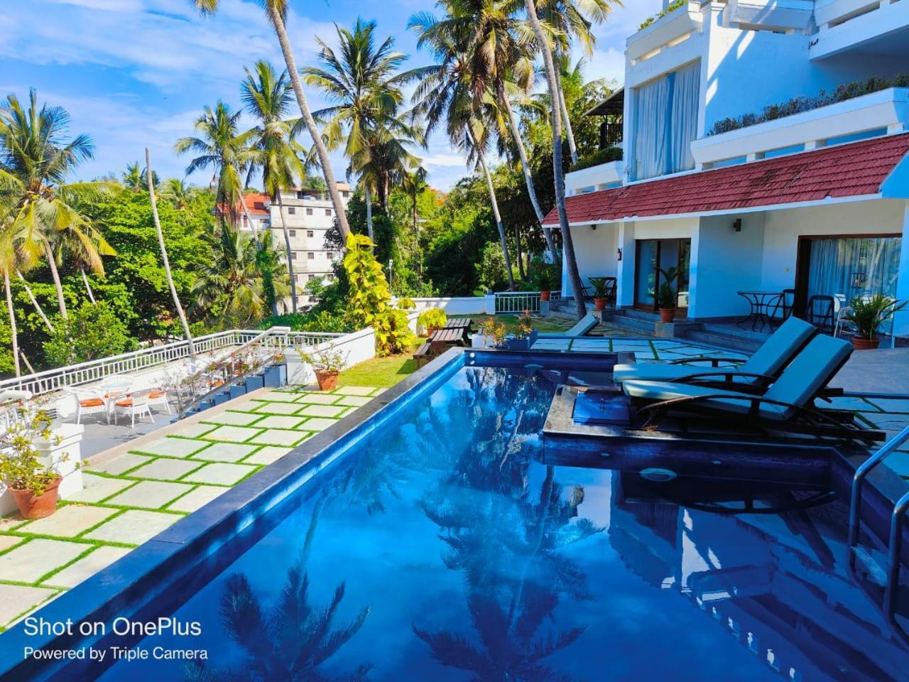 Getaway Beach Resort Kovalam Esterno foto
